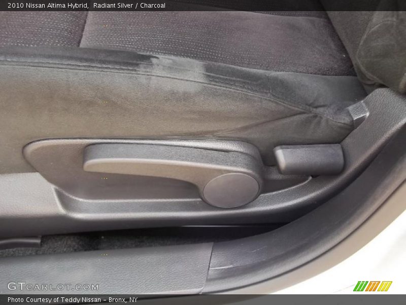 Radiant Silver / Charcoal 2010 Nissan Altima Hybrid