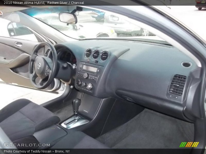 Radiant Silver / Charcoal 2010 Nissan Altima Hybrid