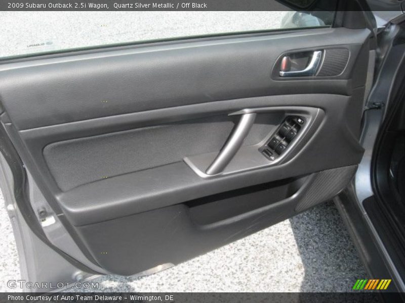 Quartz Silver Metallic / Off Black 2009 Subaru Outback 2.5i Wagon