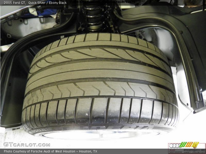 Quick Silver / Ebony Black 2005 Ford GT