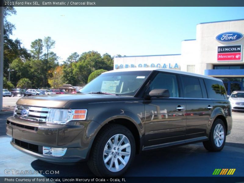 Earth Metallic / Charcoal Black 2011 Ford Flex SEL