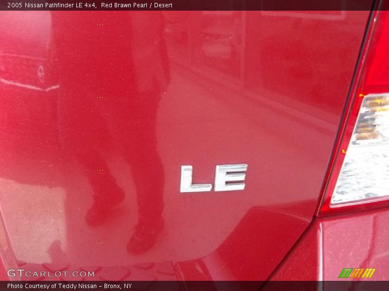 Red Brawn Pearl / Desert 2005 Nissan Pathfinder LE 4x4