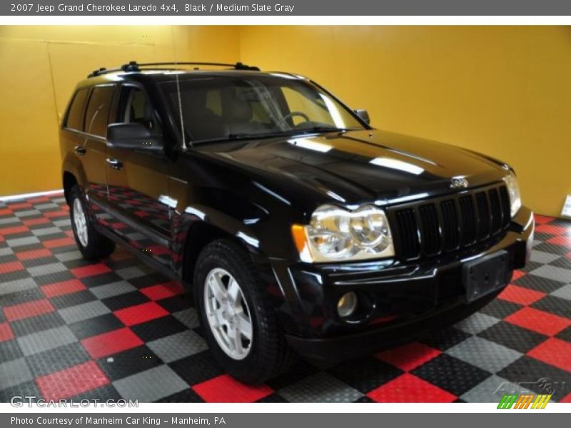 Black / Medium Slate Gray 2007 Jeep Grand Cherokee Laredo 4x4