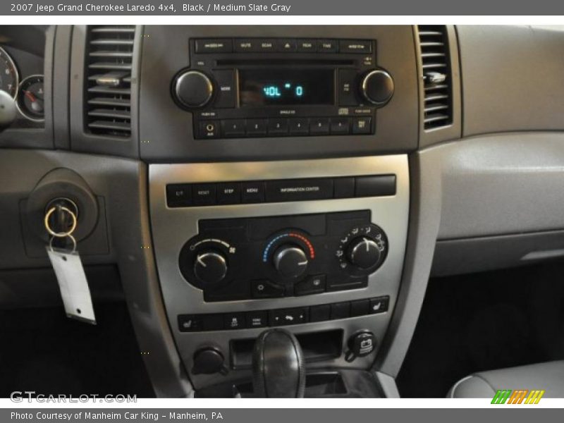 Black / Medium Slate Gray 2007 Jeep Grand Cherokee Laredo 4x4