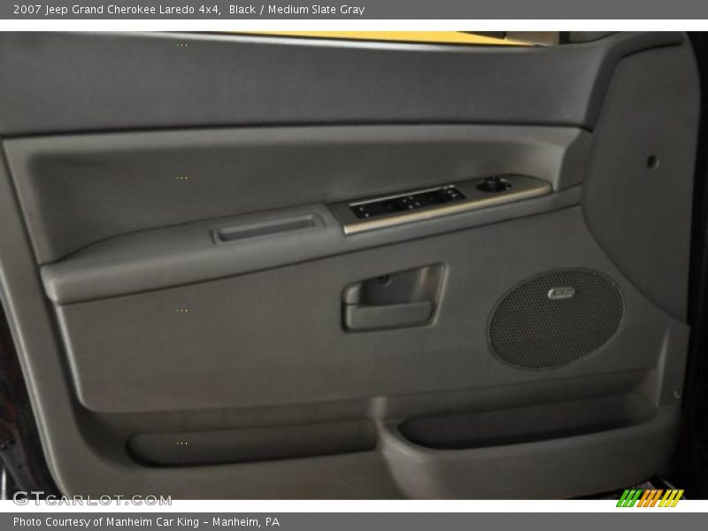 Black / Medium Slate Gray 2007 Jeep Grand Cherokee Laredo 4x4