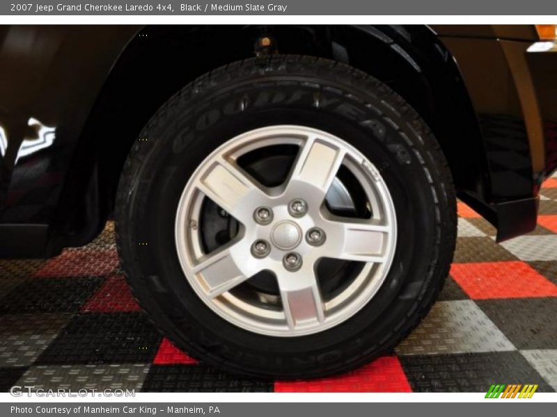 Black / Medium Slate Gray 2007 Jeep Grand Cherokee Laredo 4x4