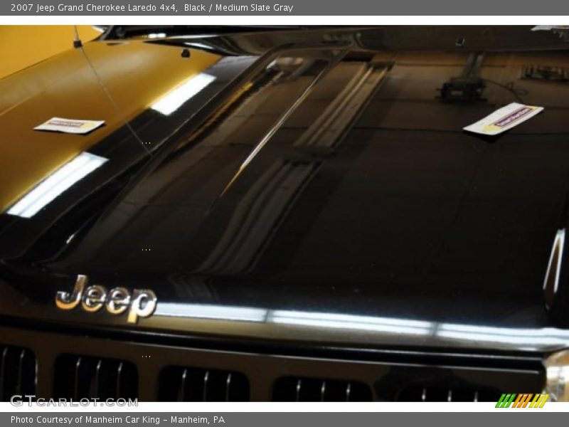 Black / Medium Slate Gray 2007 Jeep Grand Cherokee Laredo 4x4