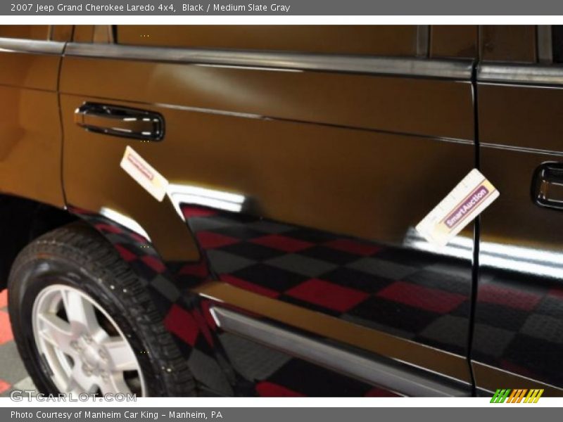 Black / Medium Slate Gray 2007 Jeep Grand Cherokee Laredo 4x4