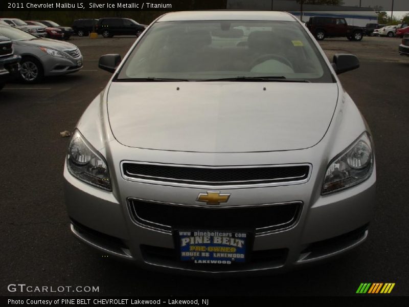 Silver Ice Metallic / Titanium 2011 Chevrolet Malibu LS