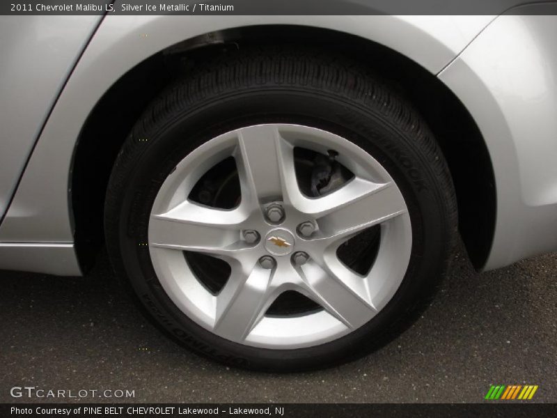 Silver Ice Metallic / Titanium 2011 Chevrolet Malibu LS