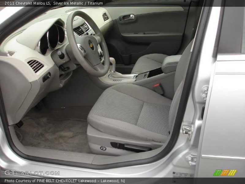 Silver Ice Metallic / Titanium 2011 Chevrolet Malibu LS
