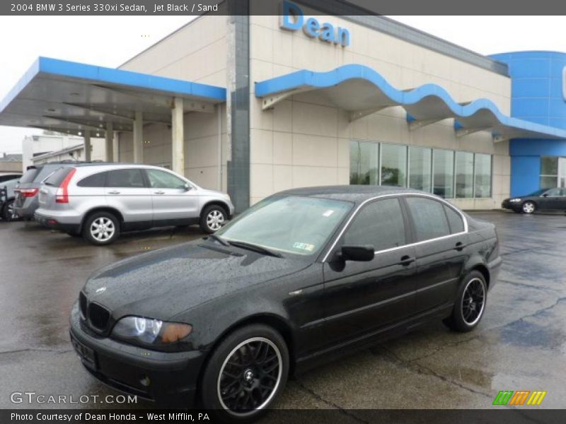 Jet Black / Sand 2004 BMW 3 Series 330xi Sedan