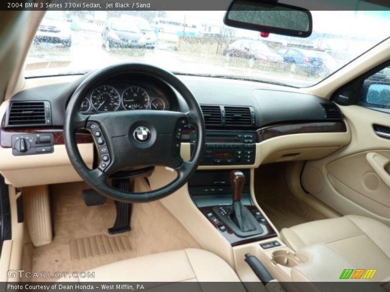 Jet Black / Sand 2004 BMW 3 Series 330xi Sedan