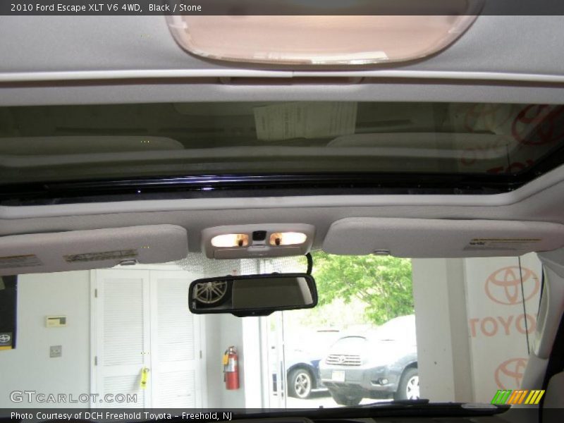 Black / Stone 2010 Ford Escape XLT V6 4WD