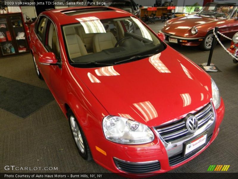 Salsa Red / Pure Beige 2009 Volkswagen Jetta TDI Sedan