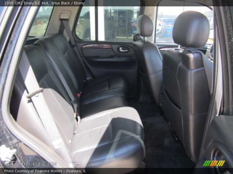 Onyx Black / Ebony 2005 GMC Envoy SLE 4x4