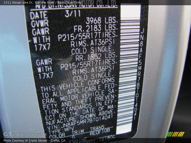 Chrome Silver / Black/Silver Trim 2011 Nissan Juke SV