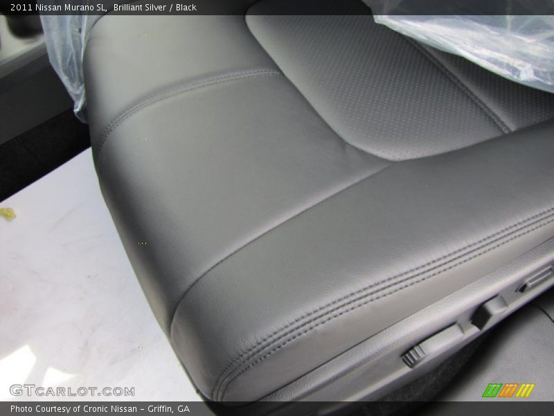 Brilliant Silver / Black 2011 Nissan Murano SL