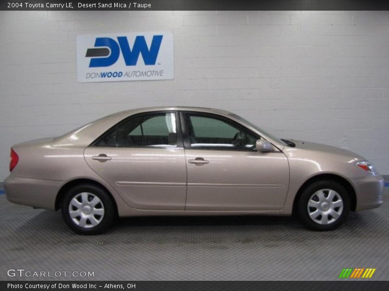 Desert Sand Mica / Taupe 2004 Toyota Camry LE