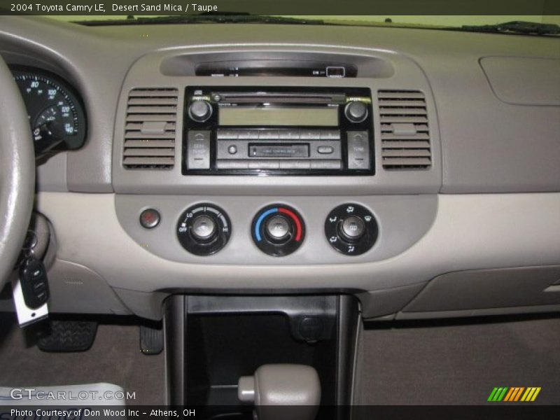 Desert Sand Mica / Taupe 2004 Toyota Camry LE