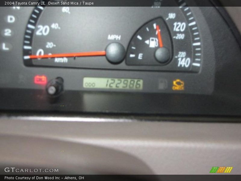 Desert Sand Mica / Taupe 2004 Toyota Camry LE