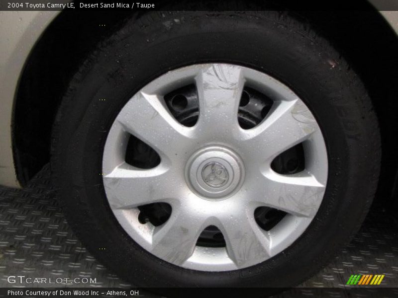 Desert Sand Mica / Taupe 2004 Toyota Camry LE