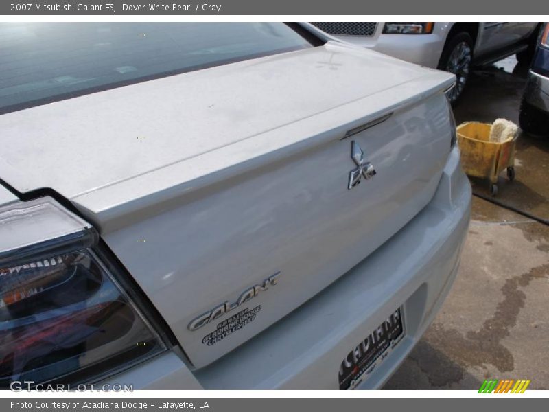 Dover White Pearl / Gray 2007 Mitsubishi Galant ES