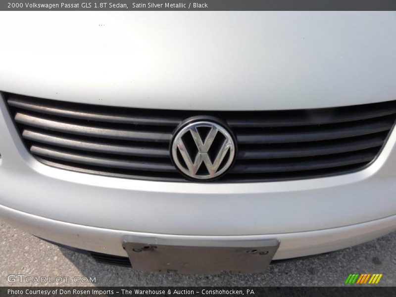 Satin Silver Metallic / Black 2000 Volkswagen Passat GLS 1.8T Sedan