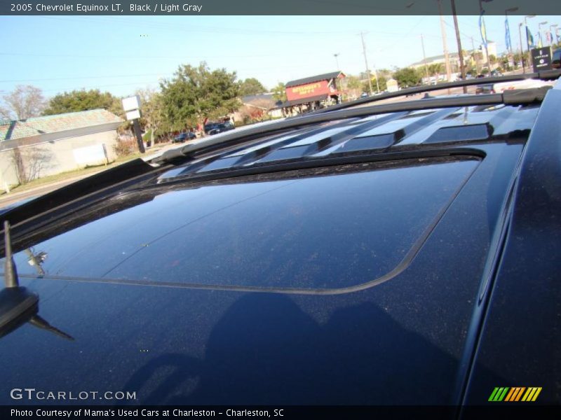 Black / Light Gray 2005 Chevrolet Equinox LT