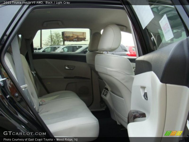 Black / Light Gray 2011 Toyota Venza V6 AWD