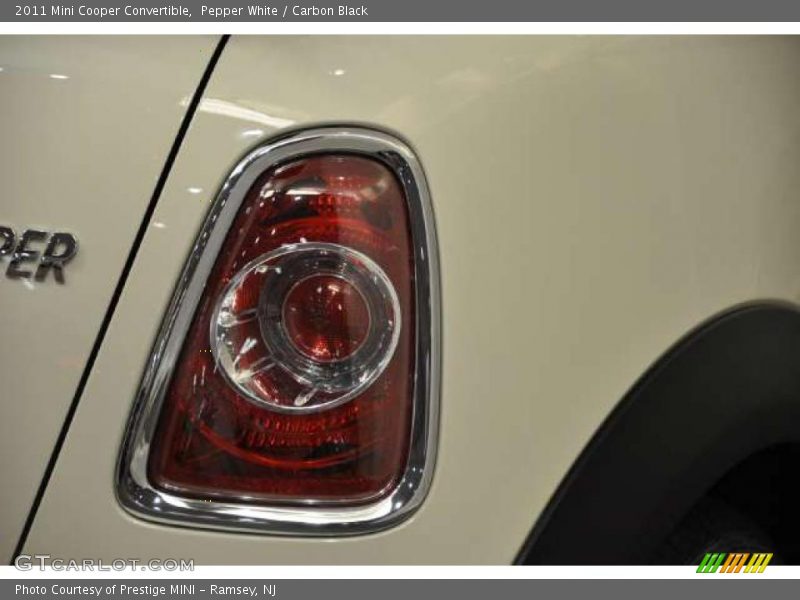 Pepper White / Carbon Black 2011 Mini Cooper Convertible