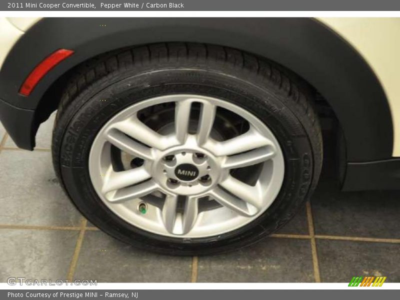 Pepper White / Carbon Black 2011 Mini Cooper Convertible