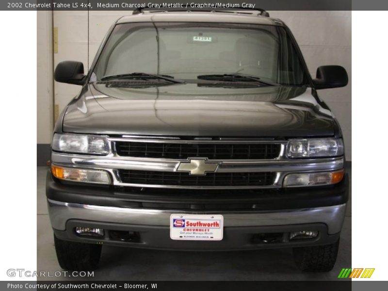 Medium Charcoal Gray Metallic / Graphite/Medium Gray 2002 Chevrolet Tahoe LS 4x4