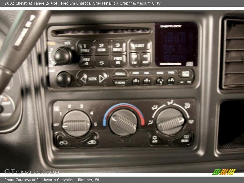 Medium Charcoal Gray Metallic / Graphite/Medium Gray 2002 Chevrolet Tahoe LS 4x4