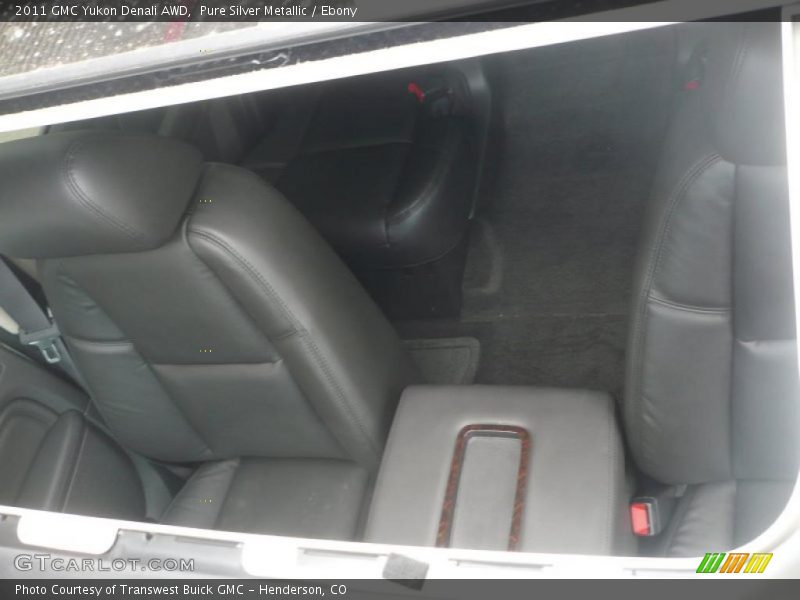 Pure Silver Metallic / Ebony 2011 GMC Yukon Denali AWD