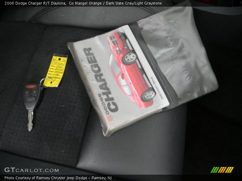 Go Mango! Orange / Dark Slate Gray/Light Graystone 2006 Dodge Charger R/T Daytona