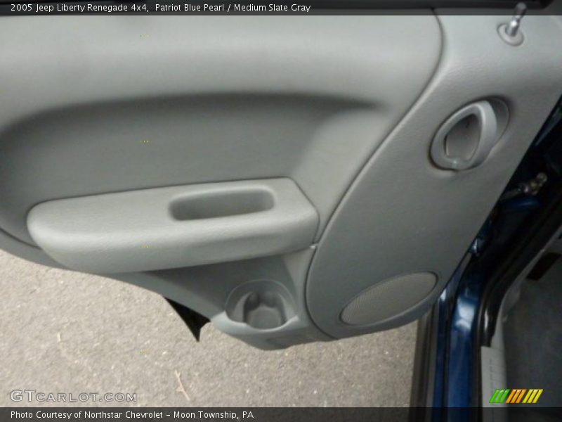 Patriot Blue Pearl / Medium Slate Gray 2005 Jeep Liberty Renegade 4x4