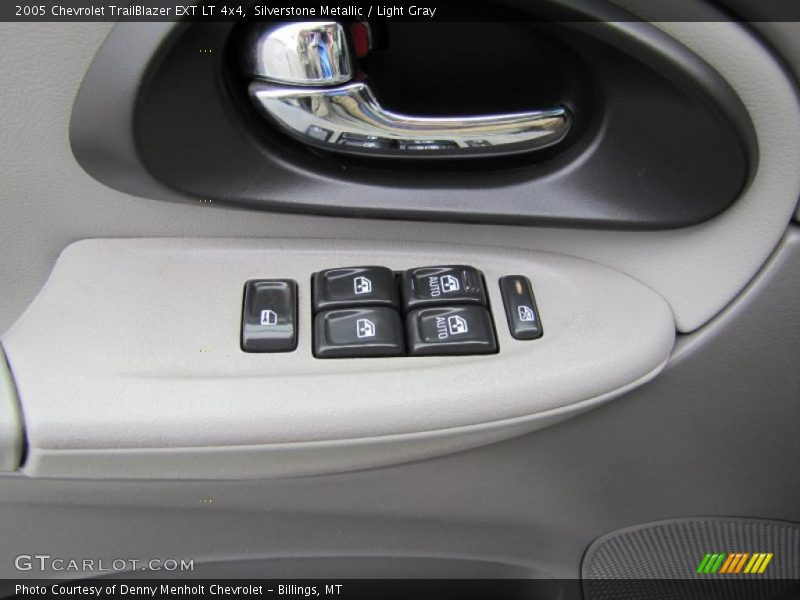 Silverstone Metallic / Light Gray 2005 Chevrolet TrailBlazer EXT LT 4x4