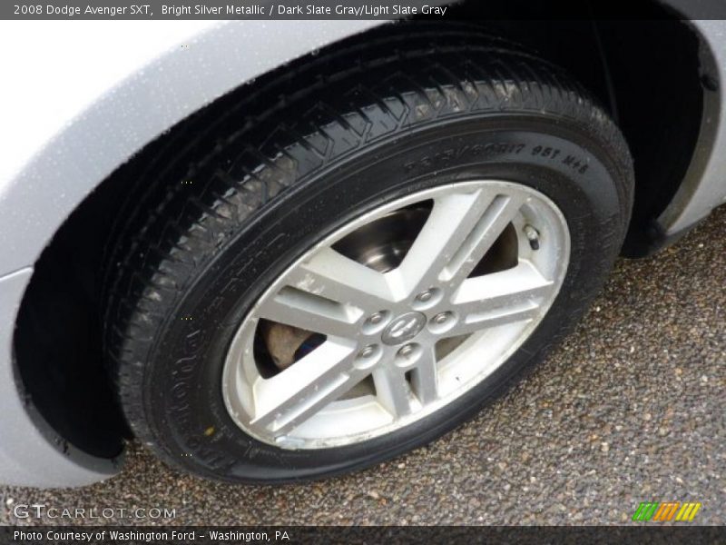 Bright Silver Metallic / Dark Slate Gray/Light Slate Gray 2008 Dodge Avenger SXT