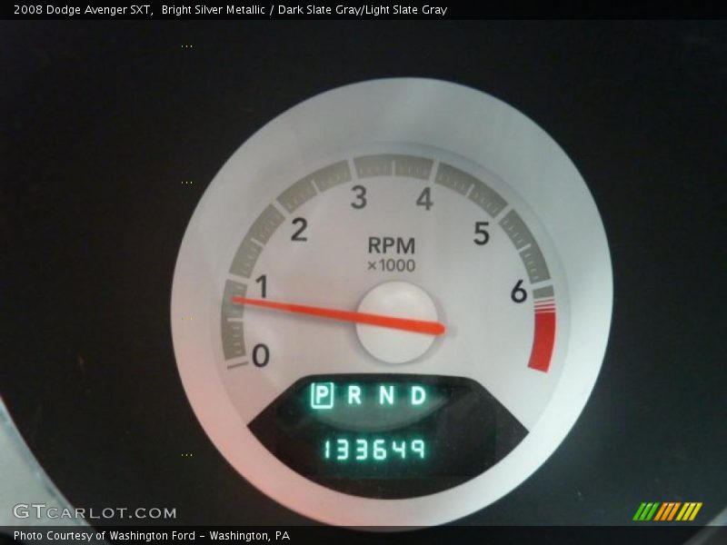 Bright Silver Metallic / Dark Slate Gray/Light Slate Gray 2008 Dodge Avenger SXT