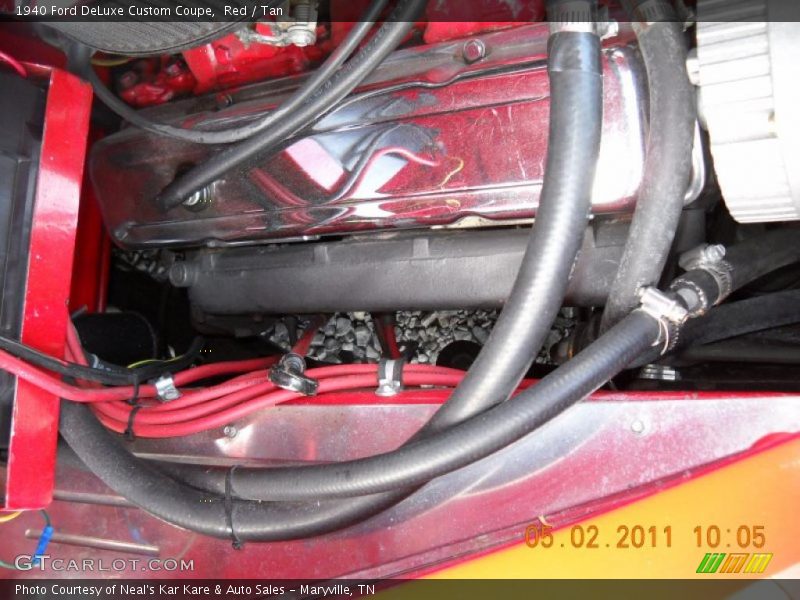Red / Tan 1940 Ford DeLuxe Custom Coupe