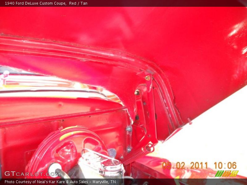 Red / Tan 1940 Ford DeLuxe Custom Coupe
