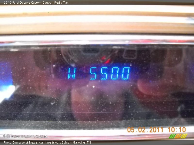 Red / Tan 1940 Ford DeLuxe Custom Coupe