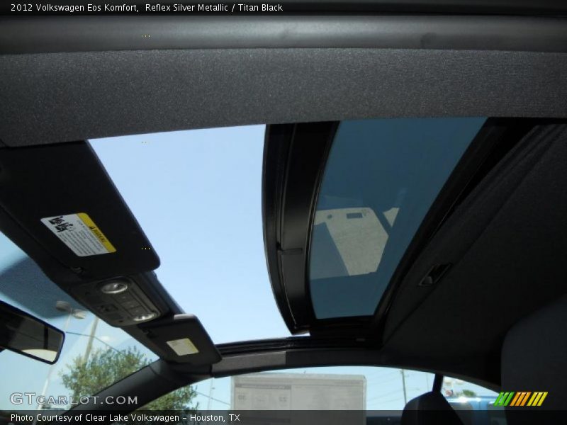 Reflex Silver Metallic / Titan Black 2012 Volkswagen Eos Komfort