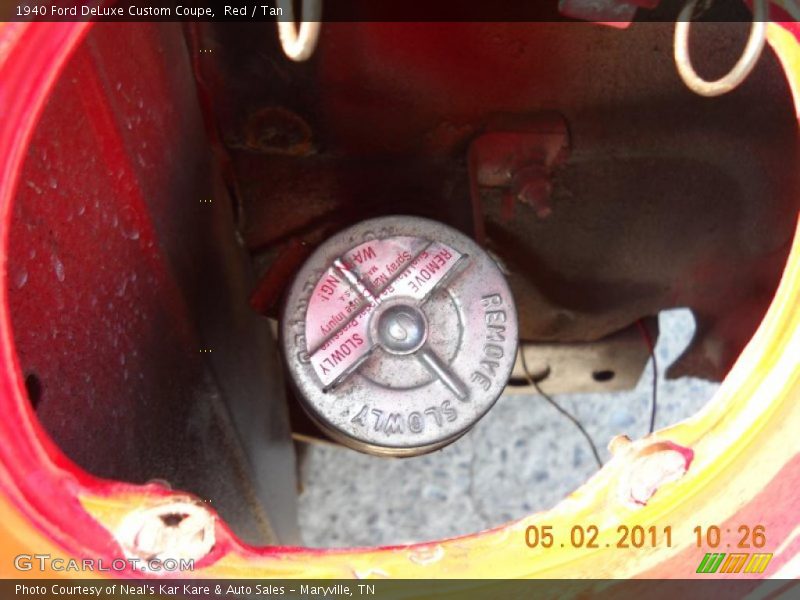 Red / Tan 1940 Ford DeLuxe Custom Coupe
