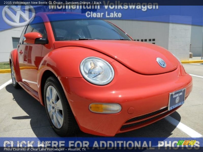 Sundown Orange / Black 2005 Volkswagen New Beetle GL Coupe