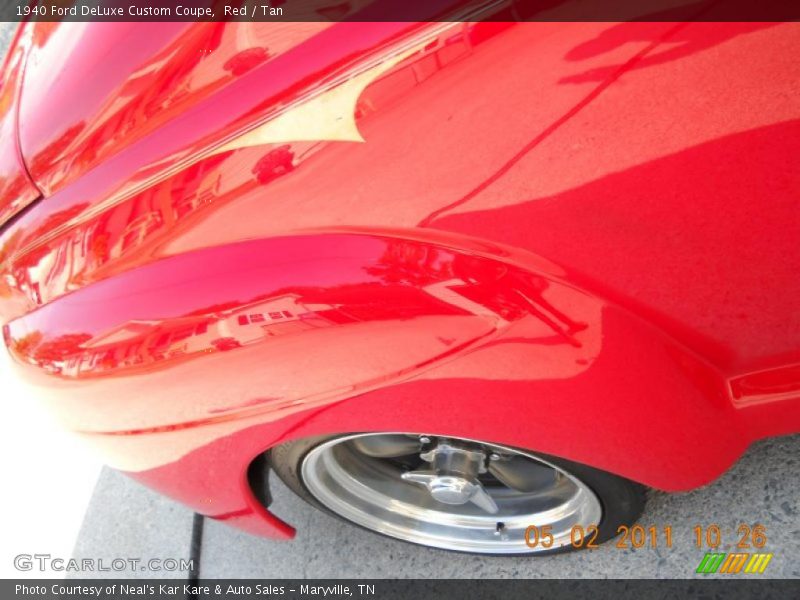 Red / Tan 1940 Ford DeLuxe Custom Coupe