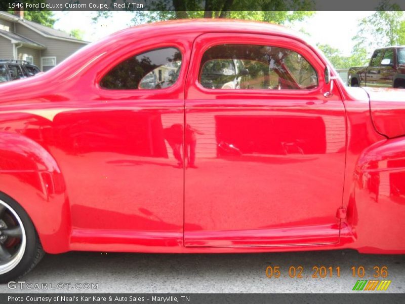 Red / Tan 1940 Ford DeLuxe Custom Coupe
