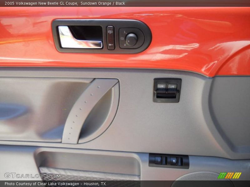 Controls of 2005 New Beetle GL Coupe