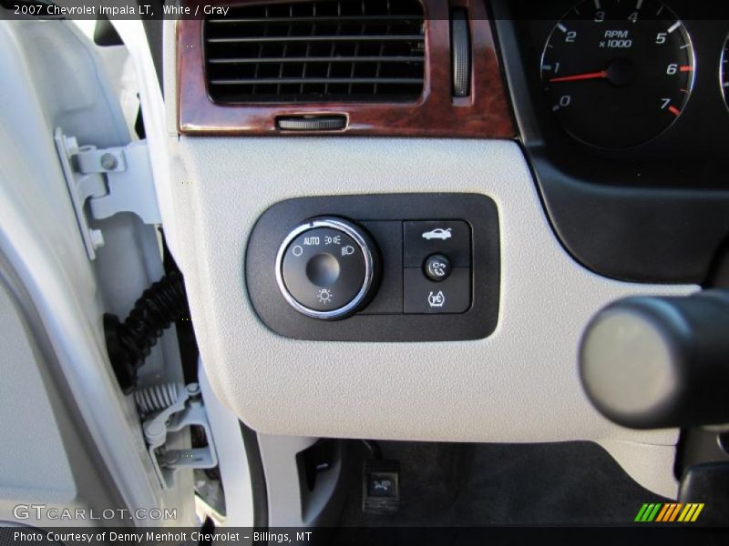 White / Gray 2007 Chevrolet Impala LT